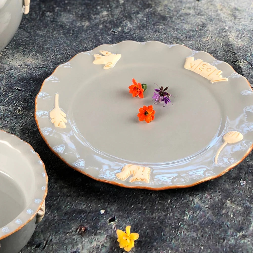 Carmel Ceramica Collection - Whisker Plate - French Grey